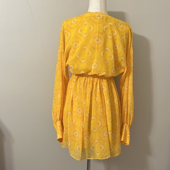 ALEXIS NWT Long Sleeve Yellow Luss Dress
Size XS Resortwear Boho Beachy Chic - Picture 4 of 13